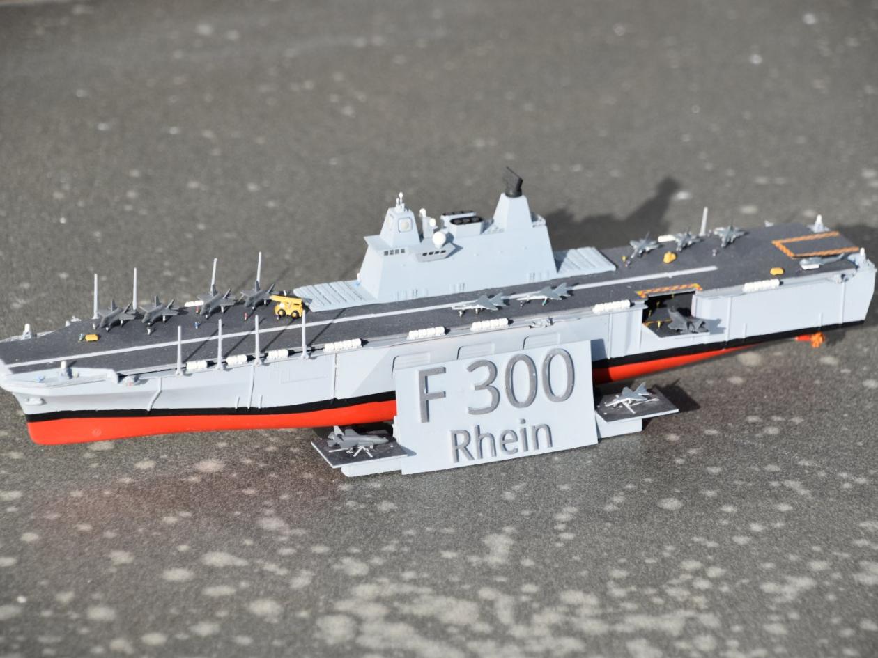 Flugdeckfrigatte F300 Rhein