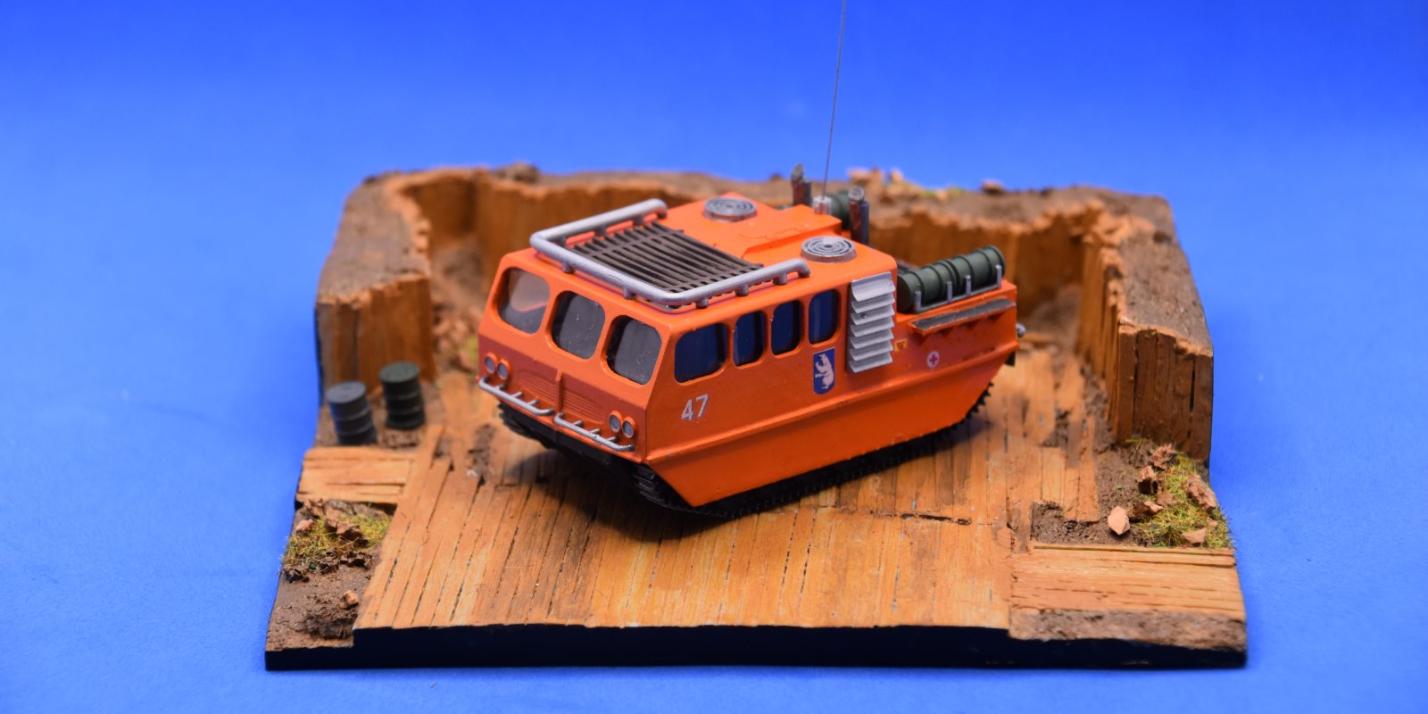 Greenland Snowtracrtor