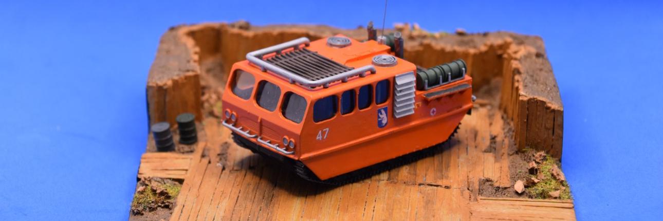 Greenland Snowtracrtor