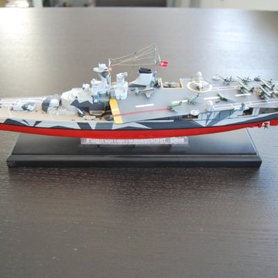 Kriegsmarine Flugzeugträger-Schlachtschiff Odin
