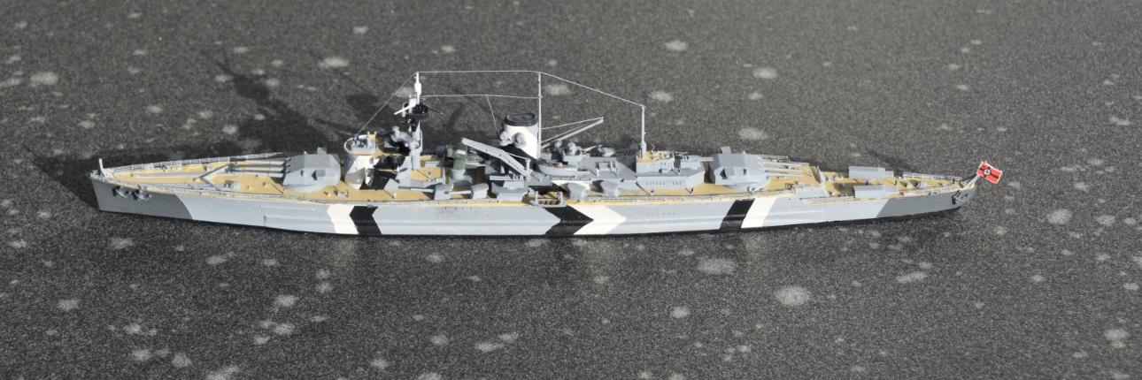 Panzerschiff Deutschland / Schwerer Kreuzer Lützow
