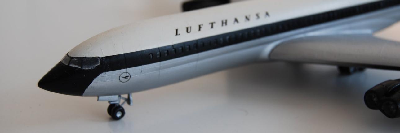 Lufthansa Junkers Ju-707