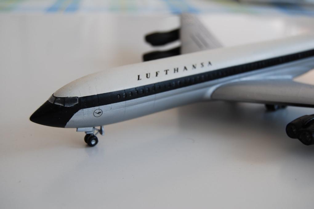Lufthansa Junkers Ju-707