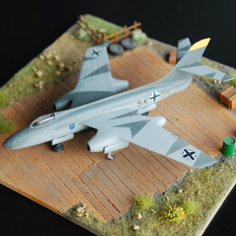 Luftwaffe Focke Wulf FW 811
