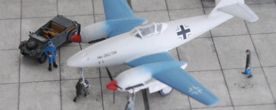 Messerschmitt Me262/2M V1