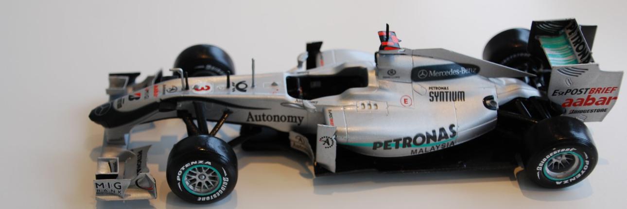 Mercedes MGP W01