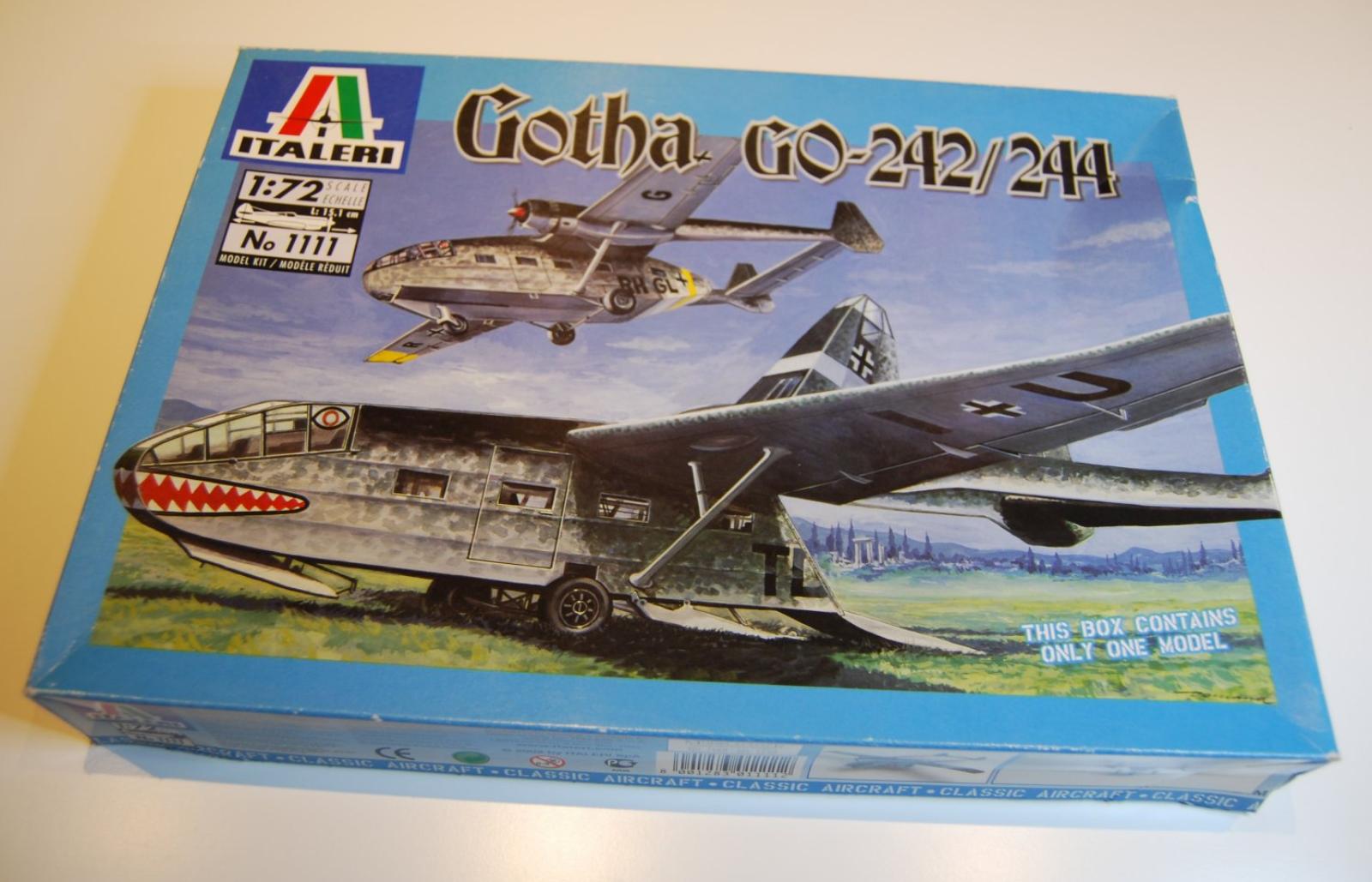 Italeri Gotha Go 242