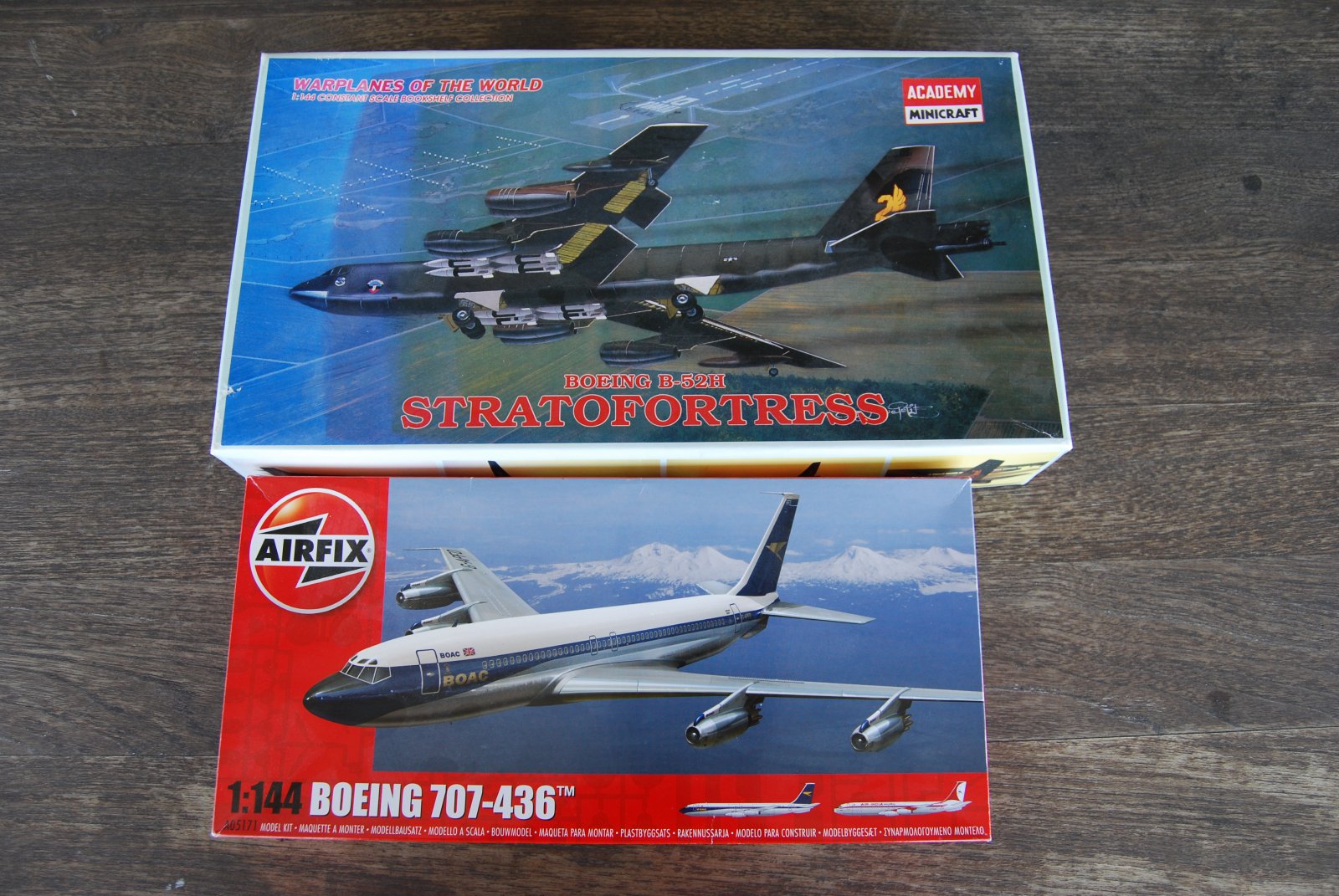 Airfix 707 / Academy B-52