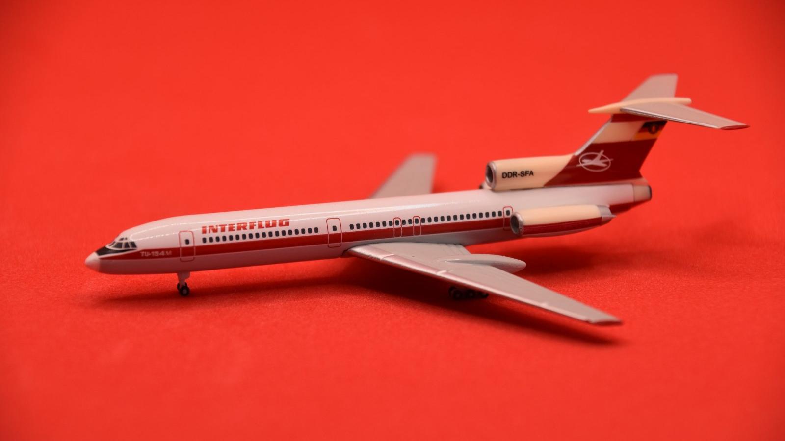Interflug Tupolev Zu-154