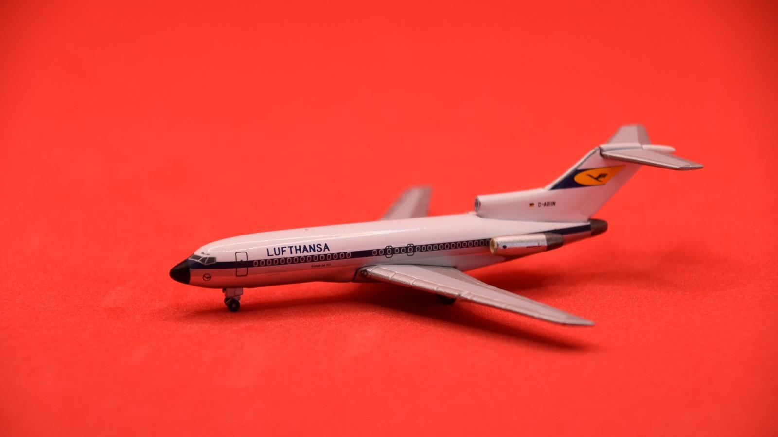 Lufthansa 727