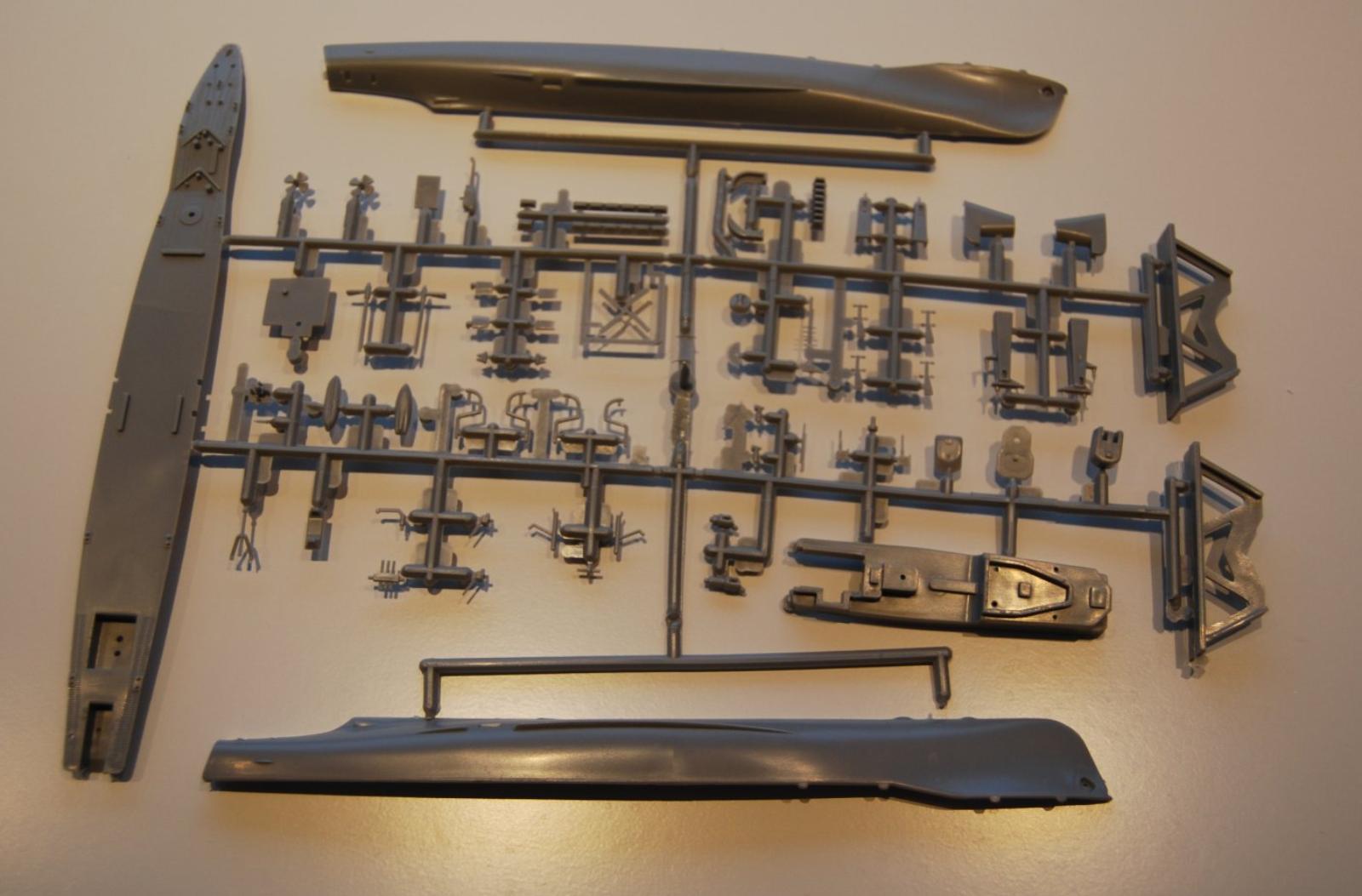 Airfix HMS Leander F109