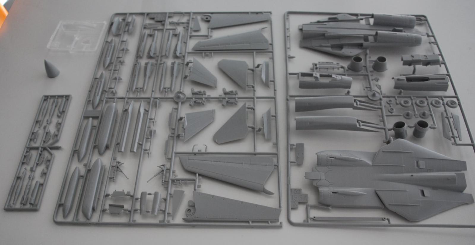 Italeri Grumman F14 Tomcat